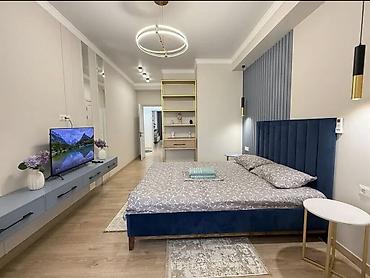 1 комнатная квартира посуточно: 1 комната, Мед Академия, Душевая кабина, Постельное белье, Кондиционер — 2