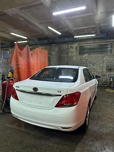 Частная аренда авто: Марка : BYD e5 Год : 2019 год Электричка запас хода летом 250-270км — 3