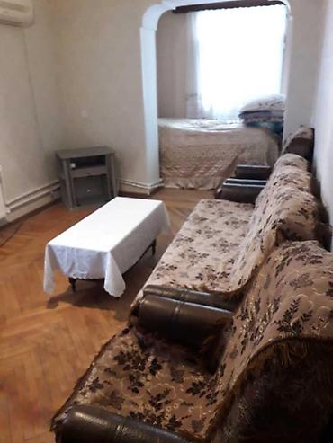 1 otaqli kohnə tikili: Bakı, Yasamal, 1 otaqlı, Köhnə tikili, m. İnşaatçılar, 36 kv. m — 2