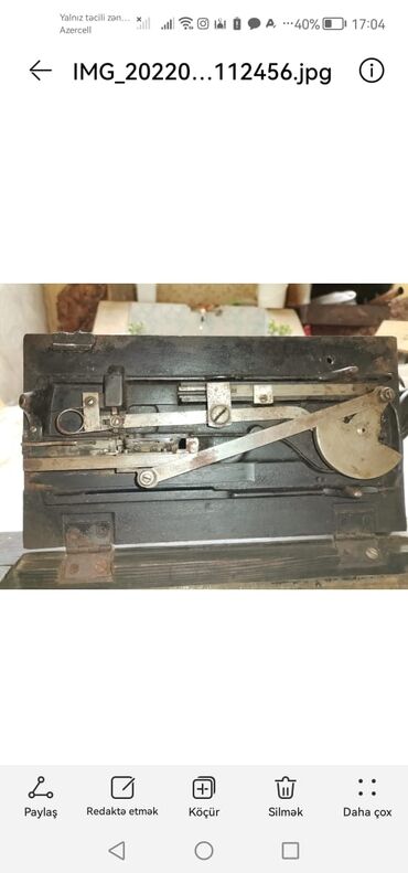 Qədim tikiş maşınları: "Zinger" Almaniya istehsalı olan qədim tikiş maşını. Yaşı 100 ildən — 7