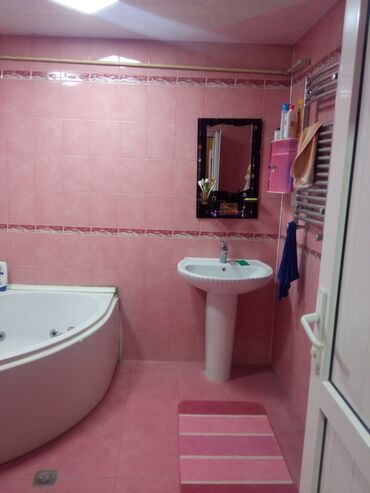 Həyət evləri və villaların satışı: Qaraçuxur qəs. 5 otaqlı, 180 kv. m, Kredit yoxdur, Yeni təmirli -da lalafo.az — 22 Həyət evləri və villaların satışı: Qaraçuxur qəs. 5 otaqlı, 180 kv. m, Kredit yoxdur, Yeni təmirli — 22