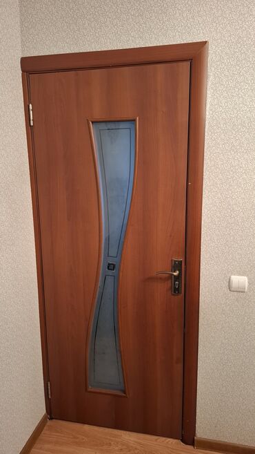 Təmir və tikinti: 2 eded qapi satilir olcu 90nin 2.05 di ikisi birlikde 60 manat unvan