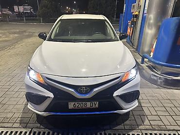 Продажа авто: Toyota Camry: 2022 г., Седан — 7