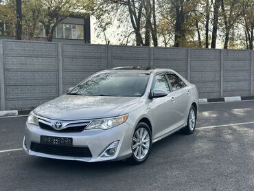 чехол на камри: Toyota Camry: 2012 г., Гибрид, Седан