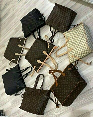 Torbe: Tasne i rancevi 2700 — 4