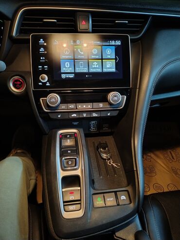 Honda: Honda Insight: 1.5 l | 2020 il Sedan — 12