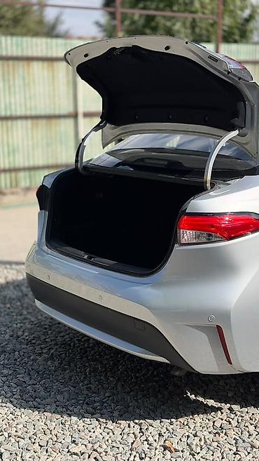 тайота: Toyota Corolla: 2020 г., 1.8 л, Вариатор, Гибрид, Седан — 8