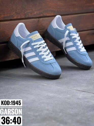 Women's Sneakers and athletic shoes: Adidas, 36 — 11