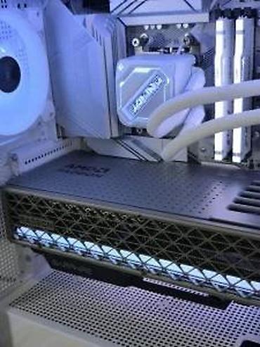 Desktop računari i radne stanice: Ryzen 7 9800X3D RX 9070XT X870 32GB 2TB - SM143PC. ✨ Prodaja i — 9