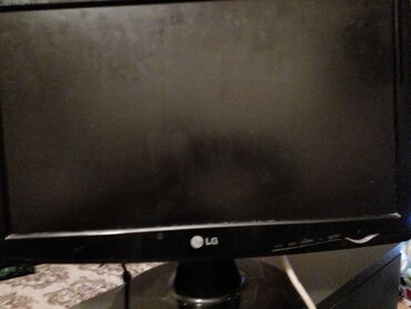 Masaüstü kompüterlər və iş stansiyaları: Masa üstü kompyuter OYQ DDR2 5 qb HDD 400 qb Prosessor İntel — 2