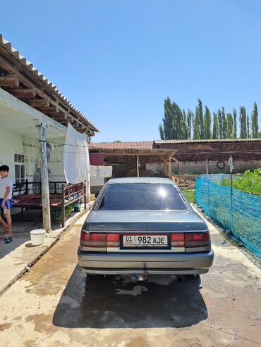 Mazda: Mazda 626: 1990 г., 2 л, Механика, Бензин at lalafo.kg — 5 Mazda: Mazda 626: 1990 г., 2 л, Механика, Бензин — 5