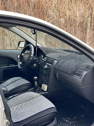 Ford: Ford Mondeo: 2002 г., 2 л, Механика, Бензин, Седан — 6