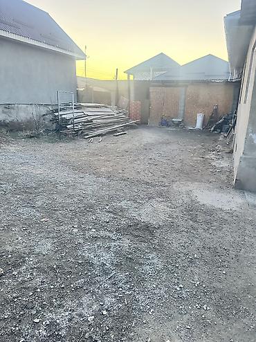 Продажа коттеджей и домов: Уй сатылат Ак ордо3 дон 4 сотик 5 болмолу жолго жакын документти кызыл — 8