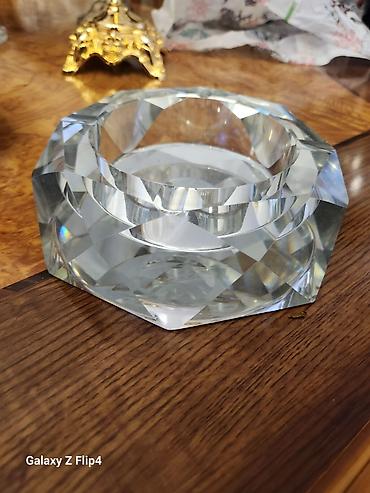 bloom siqaret: Kristal külqabı - Material: büllur/kristal şüşə - Forma: çoxüzlü — 1