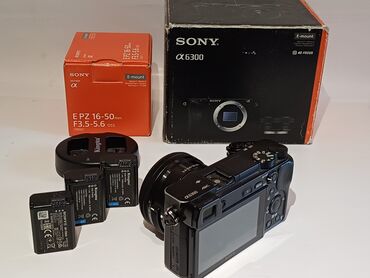 фотоаппарат sony a6300: Продаю комплектом : Sony a6300 + Sony E pz 16-50 + 3-аккумулятора +