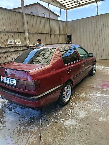 фары опель вектра б: Volkswagen Vento: 1993 г., Седан — 3