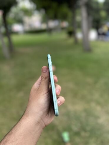 Apple iPhone: IPhone 11, 64 GB, Alpine Green, Face ID, Simsiz şarj, Zəmanət — 5