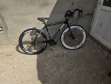 tutacaqlı üçtəkərli velosiped: İşlənmiş Şəhər velosipedi 26", sürətlərin sayı: 7