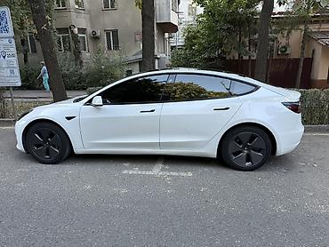 Tesla: Tesla Model 3: 2021 г., Автомат, Электромобиль, Седан — 3