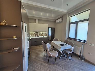 1 otaql: İcarəyə verilir 3 otaqlı yeni tikili 75 m², Buzovna q. "Delmar — 2