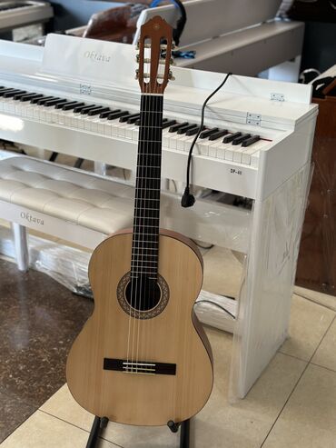 yamaha f310 бишкек: Классическая гитара, Yamaha, Новый