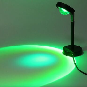 Рабочие настольные лампы: RGB лампа закат с пультом - Проекционный светильник торшер 16 цветов — 11