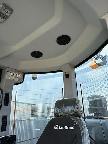 Грейдеры: Автогрейдер LiuGong CLG4215D - Назначение: профилирование и планировка — 9