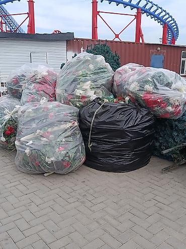 Цветы и букеты: Искусственные подвесные цветочные корзины и еловые панели/секции для — 2