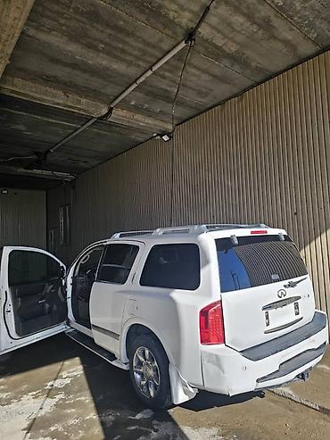 водный катер: Infiniti QX56: 2005 г., Автомат, Бензин, Внедорожник — 4