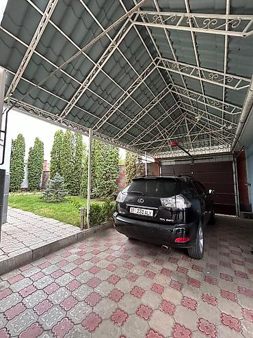 Долгосрочная аренда домов: 300 м², 7 комнат — 2