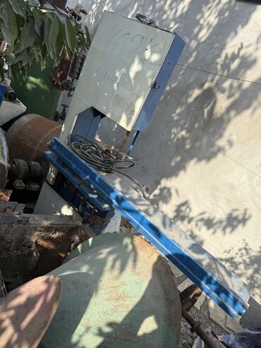 Другое оборудование для производства: Бумагаделательная машина Также имеется резка бумаги И аппарат для — 3