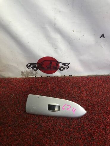 бампер мазда премаси: Кнопка стеклоподъемника Mazda Premacy CP8W 1.8 2004 (б/у) Запчасть