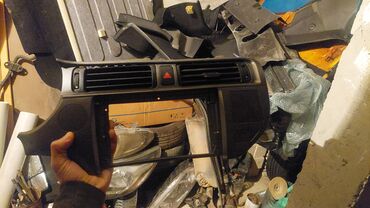 Avtomobil salonu üçün digər detallar: Tehlukesizlik kemeri 10azn istenilen teref var.pllasmaslar hisseler ve — 4