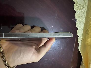 iphone yigilma: IPhone 16 Pro, 128 GB, Natural Titanium, Face ID — 5
