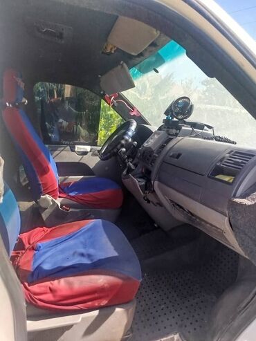 Volkswagen: Volkswagen : 2007 г., 2.5 л, Механика, Дизель, Фургон — 8