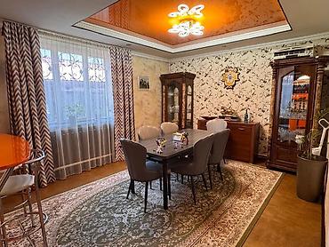 Продажа коттеджей и домов: 📍 Первомайский район Жибек -Жолу/Молодая гвардия 📐 Участок — 5 соток — 17