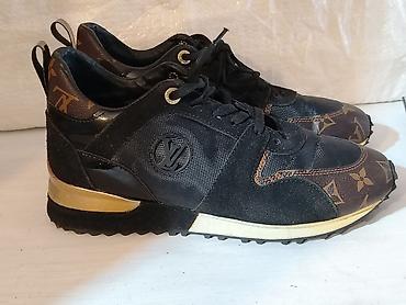 patike starke: Zenske patike Louis Vuitton Run Away broj 40 Odlicno stanje Broj 40 — 1