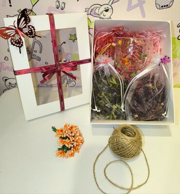 Hədiyyə bağlamaları: Hədiyyə qutusu, rəng - Qızılı, Ödənişli çatdırılma — 5