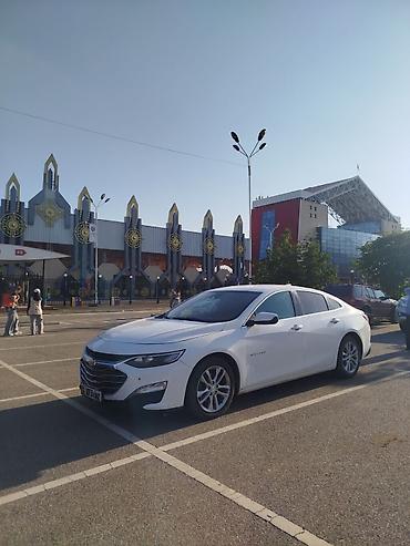 дисп: Chevrolet Malibu: 2018 г., Седан — 5