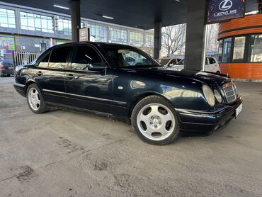 Mercedes-Benz: Mercedes-Benz E-Class: 1996 г., 3.2 л, Автомат, Бензин, Седан