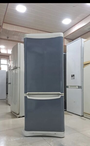 Soyuducular: 2 qapılı Indesit Soyuducu Satılır lalafo.az -da Soyuducular: 2 qapılı Indesit Soyuducu Satılır