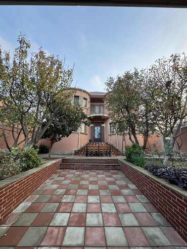 Həyət evləri və villaların satışı: 5 otaqlı, 220 kv. m, Yeni təmirli — 2