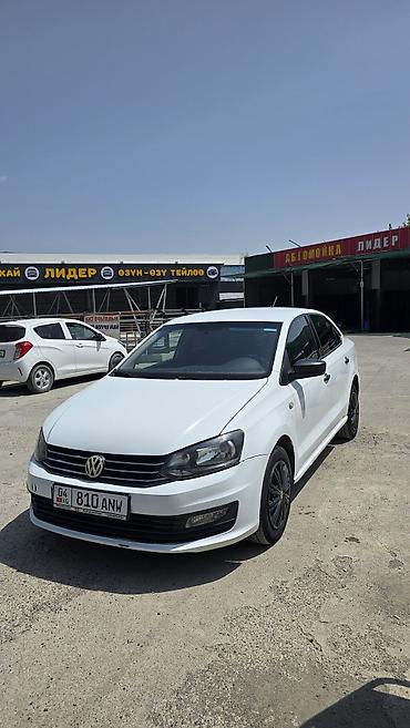 crv 2: Volkswagen Polo: 2018 г., 1.6 л, Механика, Бензин, Седан — 1