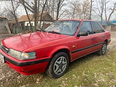 Mazda: Mazda 626: 1986 г., 2 л, Механика, Бензин, Седан — 4