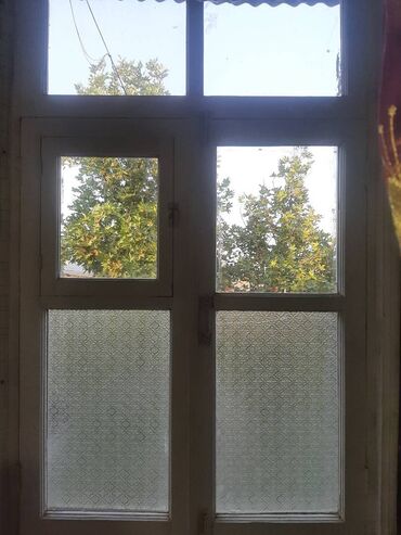 taxta pillekan: İşlənmiş İkili Taxta pəncərə, Еni: 1 sm, Uzunluğu: 3 sm