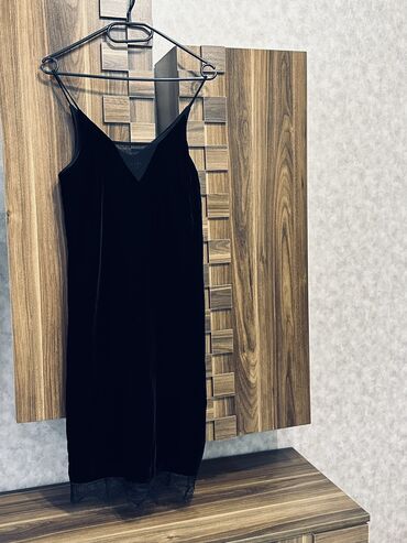 lavani couture cene: Вечернее платье, XS (EU 34)
