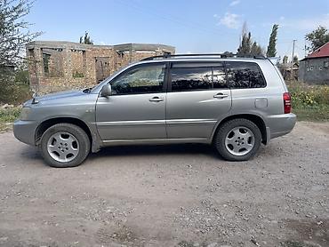 таета раум: Toyota Kluger: 2001 г., 3 л, Автомат, Газ, Кроссовер — 3