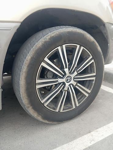 губа на lx 470: Колеса в сборе 275 / 55 / R 20, Лето, Б/у, Комплект, Внедорожные (АТ/МТ), Литые — 2