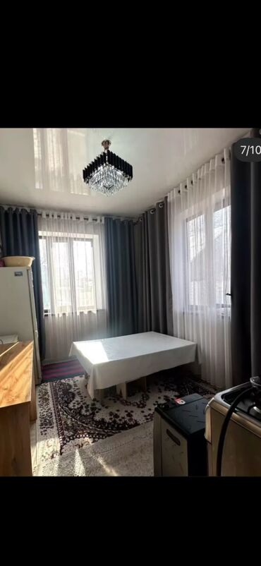 Долгосрочная аренда домов: 50 м², 3 комнаты, Парковка, Забор, огорожен