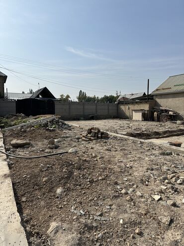 продаю пол дома в бишкеке: Времянка, 40 кв. м, 2 бөлмө, Кыймылсыз мүлк агенттиги, Косметикалык оңдоо
